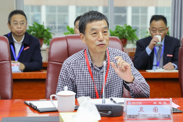 1603182714902070246.jpg 卫国_副本.jpg